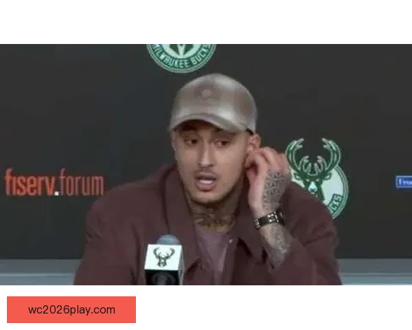 雄鹿官方宣布库兹马右侧跟腱紧绷 将缺席本场比赛 雄鹿官方宣布库兹马右侧跟腱紧绷 将缺席本场比赛