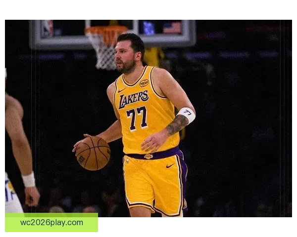 东契奇意外受伤湖人状态急转直下从巅峰跌入低谷